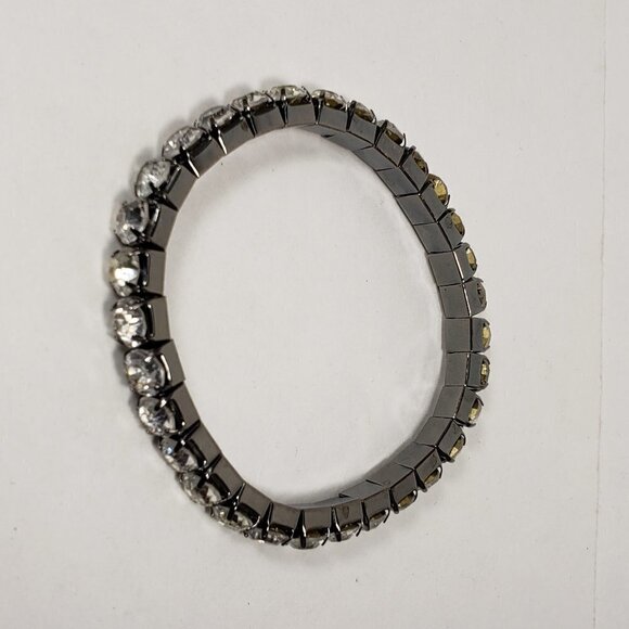Shiny Round Crystal Stretchy Bracelet NWOT A6 - Picture 6 of 6
